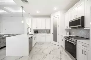 310 NW 14th St, Cape Coral, FL 33993 - Photo 11