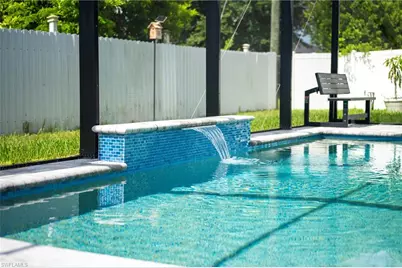 310 NW 14th St, Cape Coral, FL 33993 - Photo 33