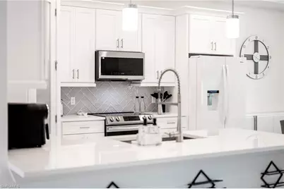 310 NW 14th St, Cape Coral, FL 33993 - Photo 9