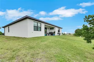 1107 NW 13th St, Cape Coral, FL 33993 - Photo 21