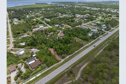 5750 Stringfellow Rd, Saint James City, FL 33956 - Photo 5