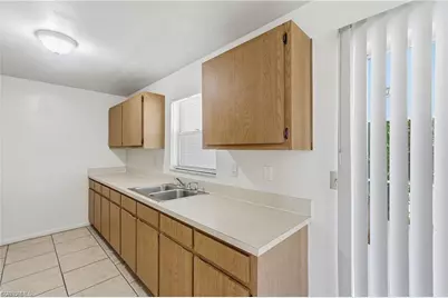4913 Viceroy St #A, Cape Coral, FL 33904 - Photo 7