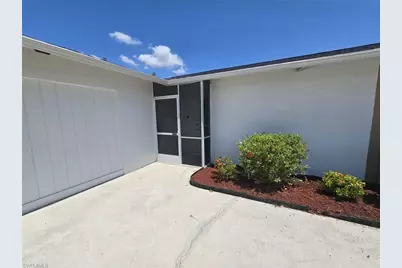 960 Hearty St, North Fort Myers, FL 33903 - Photo 3