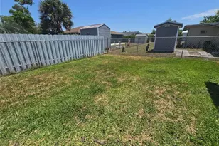 960 Hearty St, North Fort Myers, FL 33903 - Photo 31