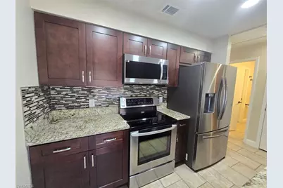 960 Hearty St, North Fort Myers, FL 33903 - Photo 9
