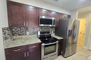 960 Hearty St, North Fort Myers, FL 33903 - Photo 9