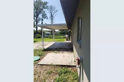 1306 Hibiscus Dr, Cape Coral, FL 33909 - Photo 13