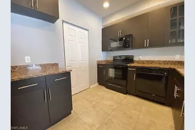 13180 Bella Casa Cir #276, Fort Myers, FL 33966 - Photo 15