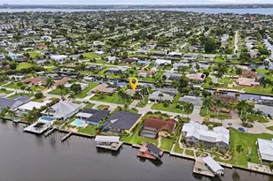 418 Avalon Dr, Cape Coral, FL 33904 - Photo 43