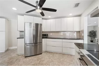 418 Avalon Dr, Cape Coral, FL 33904 - Photo 17