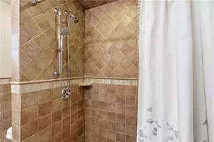 418 Avalon Dr, Cape Coral, FL 33904 - Photo 29
