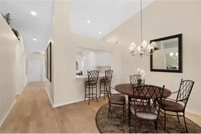 8009 San Vista Cir, Naples, FL 34109 - Photo 11