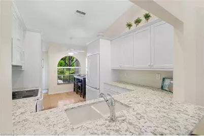 8009 San Vista Cir, Naples, FL 34109 - Photo 7