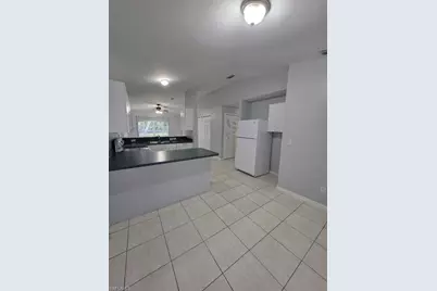 4836 Golfview Blvd, Lehigh Acres, FL 33973 - Photo 7