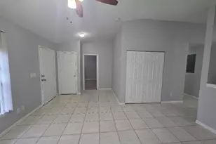 4836 Golfview Blvd, Lehigh Acres, FL 33973 - Photo 5