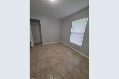 4836 Golfview Blvd, Lehigh Acres, FL 33973 - Photo 13
