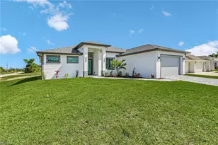 121 Gleason Pkwy, Cape Coral, FL 33914 - Photo 1