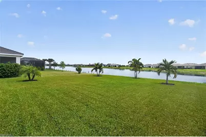 3943 E Hampton Cir, Alva, FL 33920 - Photo 23