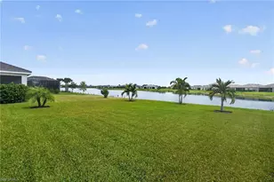 3943 E Hampton Cir, Alva, FL 33920 - Photo 23