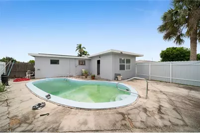 302 E Penn Rd, Lehigh Acres, FL 33936 - Photo 23