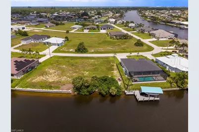 2210 NW 37th Pl, Cape Coral, FL 33993 - Photo 19