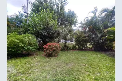 4906 Victoria Dr #103, Cape Coral, FL 33904 - Photo 17