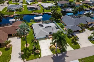 3319 SE 17th Ave, Cape Coral, FL 33904 - Photo 3
