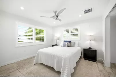 16 Sunview Blvd, Fort Myers Beach, FL 33931 - Photo 13