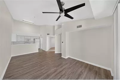 4122 Residence Dr #121, Fort Myers, FL 33901 - Photo 3