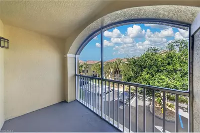 4122 Residence Dr #121, Fort Myers, FL 33901 - Photo 15