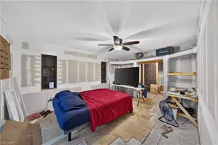202 SE 20th Ct, Cape Coral, FL 33990 - Photo 5