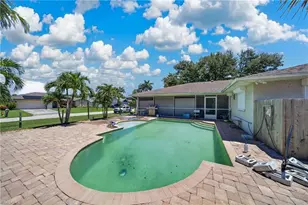 202 SE 20th Ct, Cape Coral, FL 33990 - Photo 23