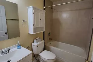 4525 SW 8th Pl, Cape Coral, FL 33914 - Photo 1