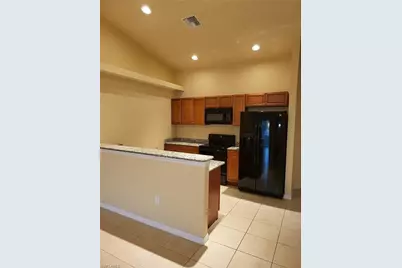 4525 SW 8th Pl, Cape Coral, FL 33914 - Photo 3