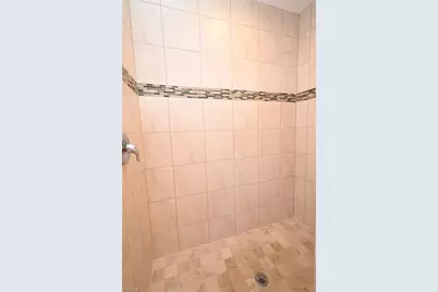 1914 NE 13th Pl, Cape Coral, FL 33909 - Photo 9
