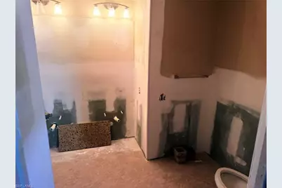 9150 Southmont Cv #105, Fort Myers, FL 33908 - Photo 9
