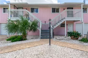 21691/693 Indian Bayou Dr, Fort Myers Beach, FL 33931 - Photo 3