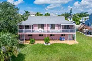 21691/693 Indian Bayou Dr, Fort Myers Beach, FL 33931 - Photo 23