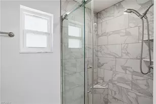 5964 Baker Ct, Fort Myers, FL 33919 - Photo 29