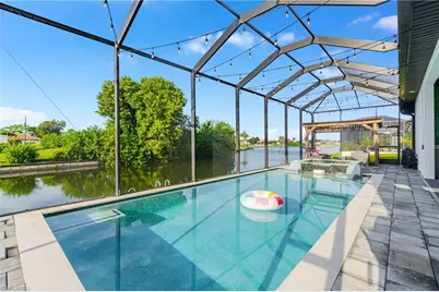 1902 NE 6th St, Cape Coral, FL 33909 - Photo 43