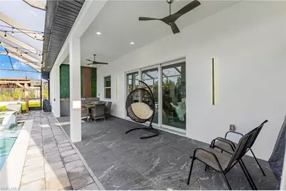 1902 NE 6th St, Cape Coral, FL 33909 - Photo 41