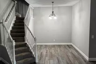 9139 Spring Mountain Way, Fort Myers, FL 33908 - Photo 5