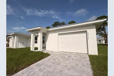 2212 Armour Rd, Lehigh Acres, FL 33973 - Photo 3