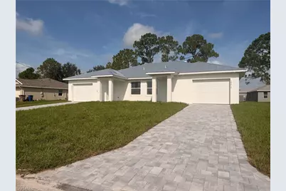 2212 Armour Rd, Lehigh Acres, FL 33973 - Photo 23