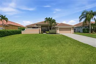 5020 SW 8th Pl, Cape Coral, FL 33914 - Photo 9