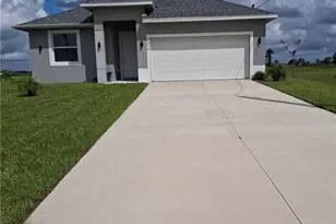 9019 E Broad Ct, Labelle, FL 33935 - Photo 1