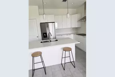 9019 E Broad Ct, Labelle, FL 33935 - Photo 5