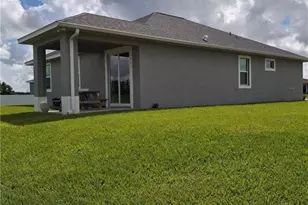 9019 E Broad Ct, Labelle, FL 33935 - Photo 3