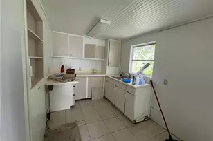 1265 Monica Ln, North Fort Myers, FL 33903 - Photo 35