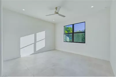 1105 Gordon Ave S, Lehigh Acres, FL 33973 - Photo 11